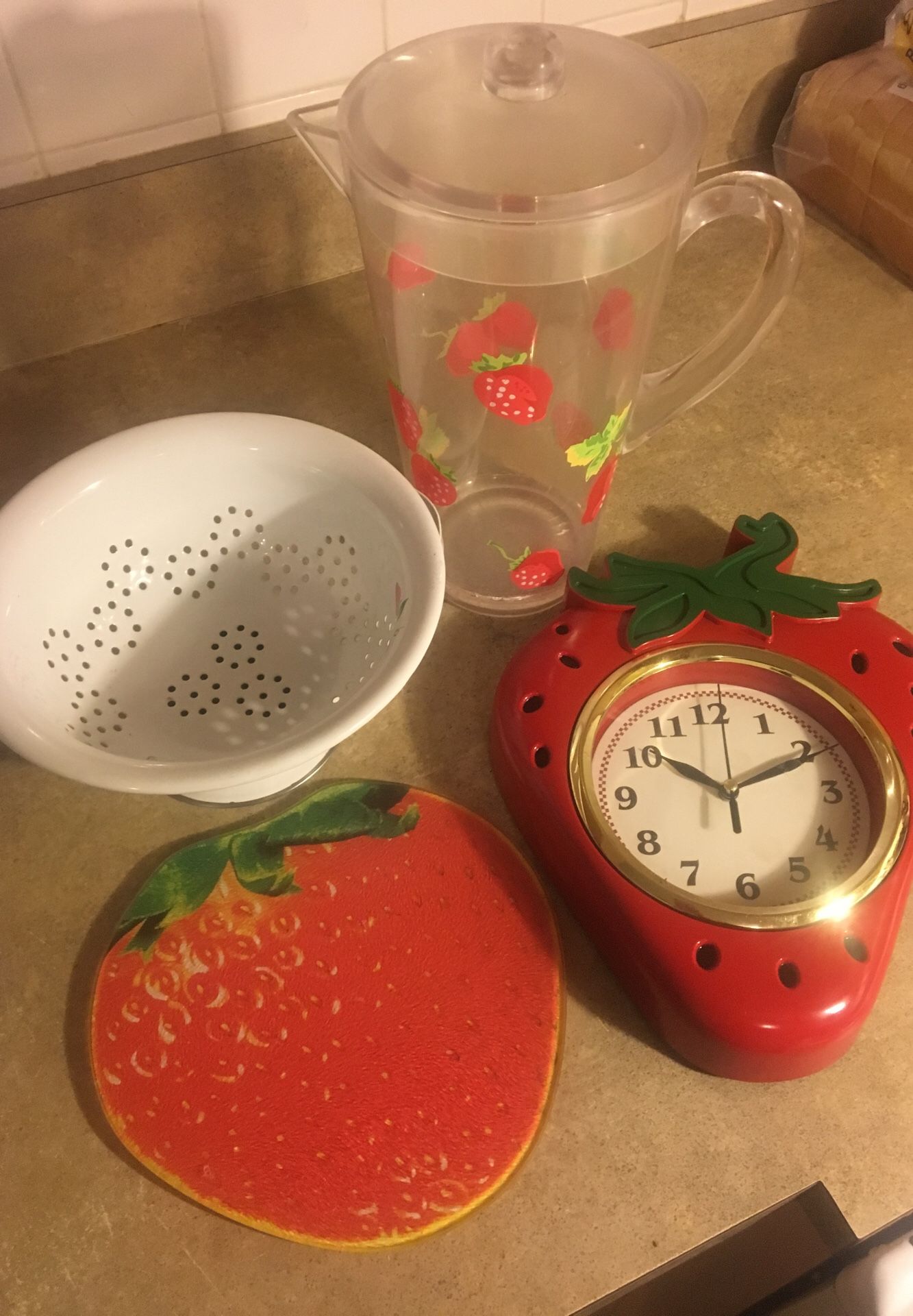 Strawberry Kitchen Items