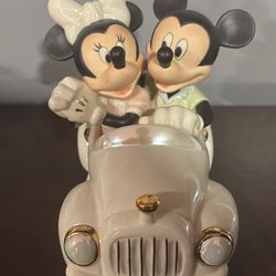 Disney Collectible 