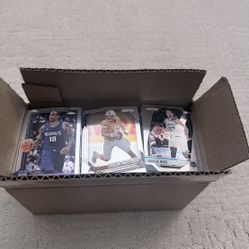 Hundreds Bulk Sports Cards (UFC, NBA, NFL, MLB)