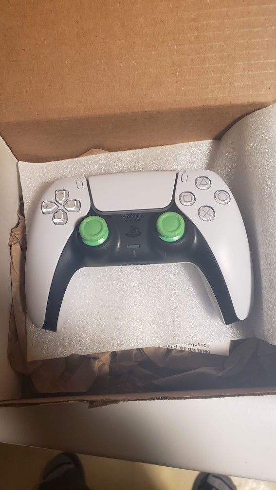 Battle Beaver PS5 controller
