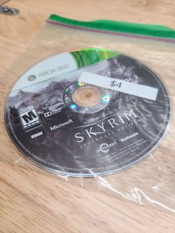 The elder scrolls v skyrim Xbox 360 game
