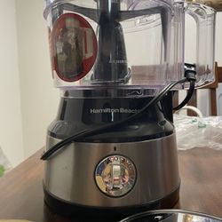Hamilton Beach Food Processor & Vegetable Chopper