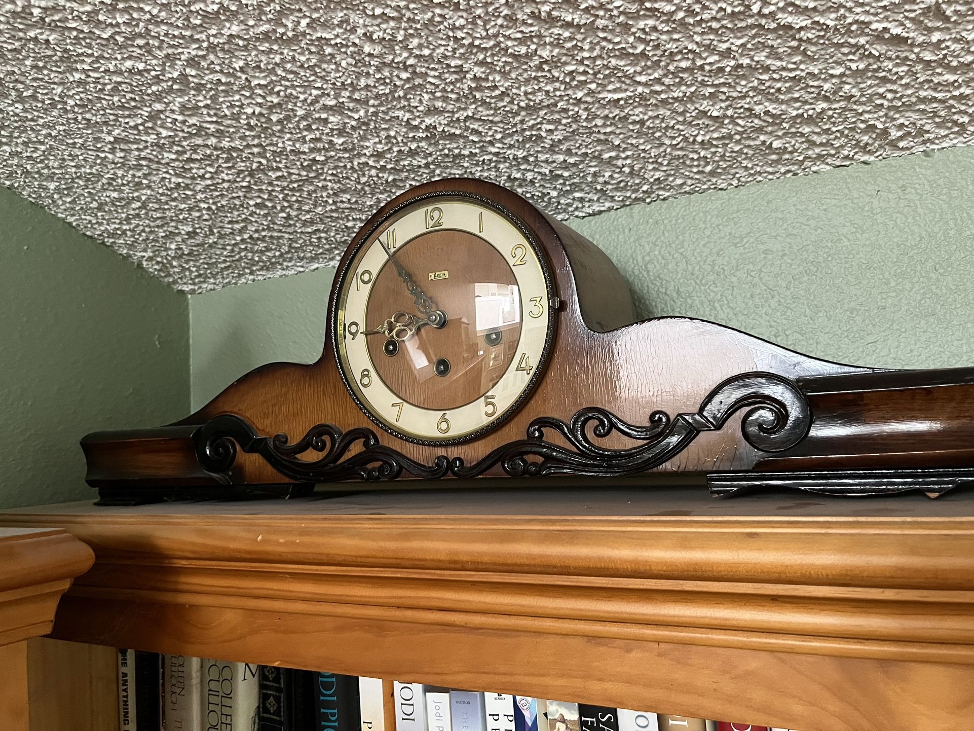 Antique Clock for Sale in Edmonds, WA OfferUp