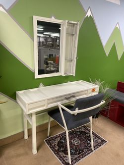Vanity desk + Mirror + Chair