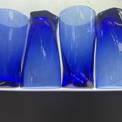 Set of (4) Beautiful Vintage Anchor Hocking Twist Sybil Cobalt Blue Blown Tumbler Glasses 15.5 oz. Two sets available. 