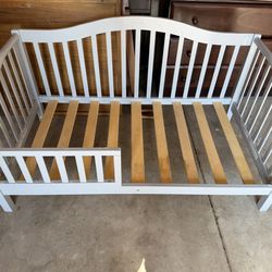 Austin Toddler Day Bed