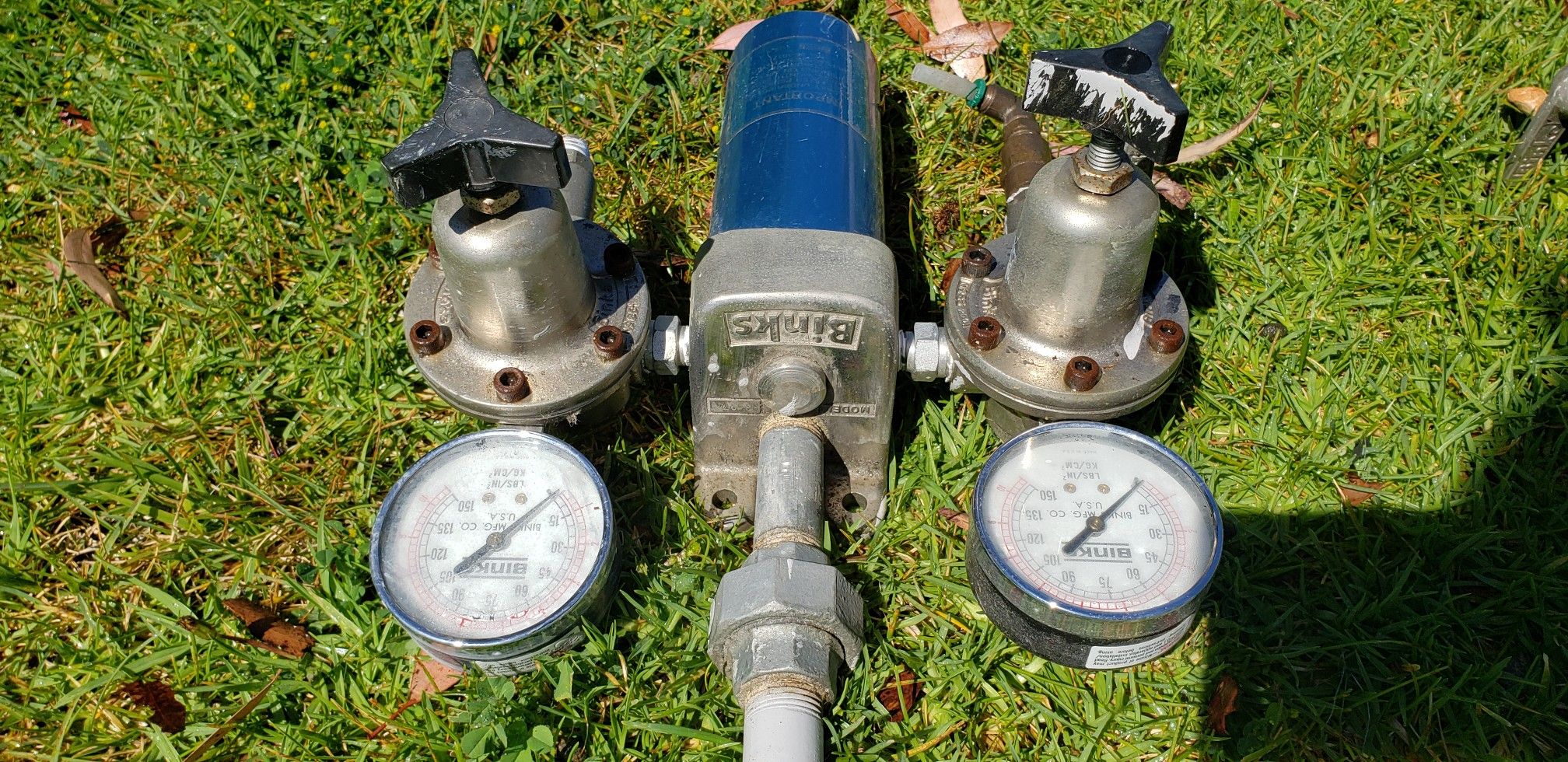 Binks Paint/Air Tool Manifold, Water Separator with Dual Regulators