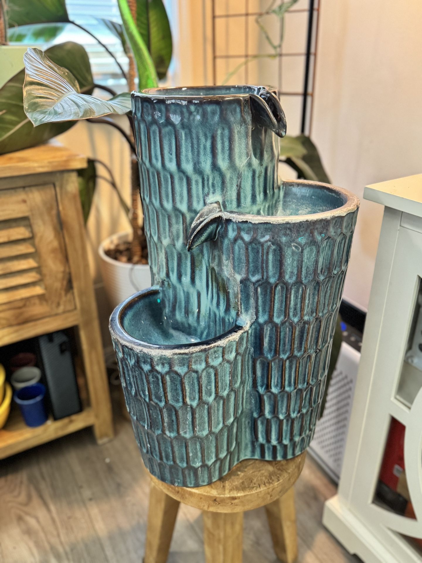 Ceramic Garden Fountain W/ Pump Led Lights 