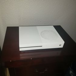 Xbox One S