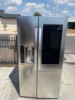 Refrigerator LG Stainless Steel Counter depth