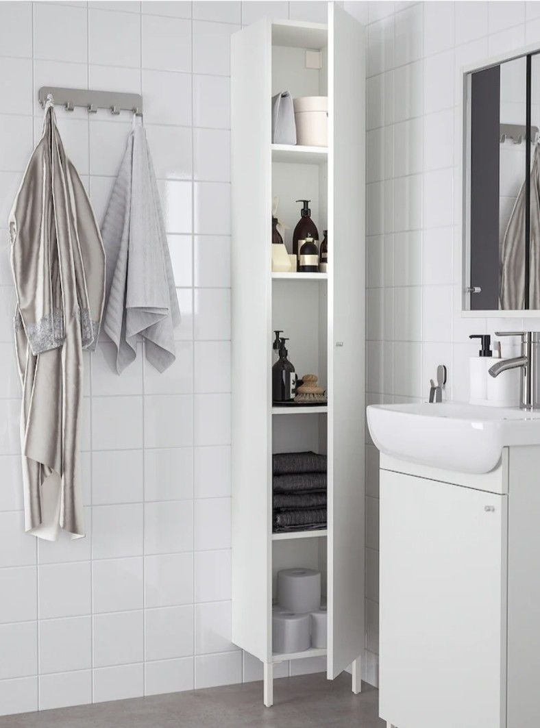 Gently Used Cosmetics & Toiletries Cabinet 