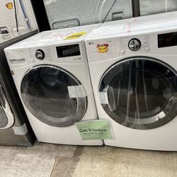 LG THINQ FRONT LOAD WASHER DRYER SET OIF