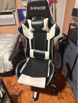 Sracer gaming chair