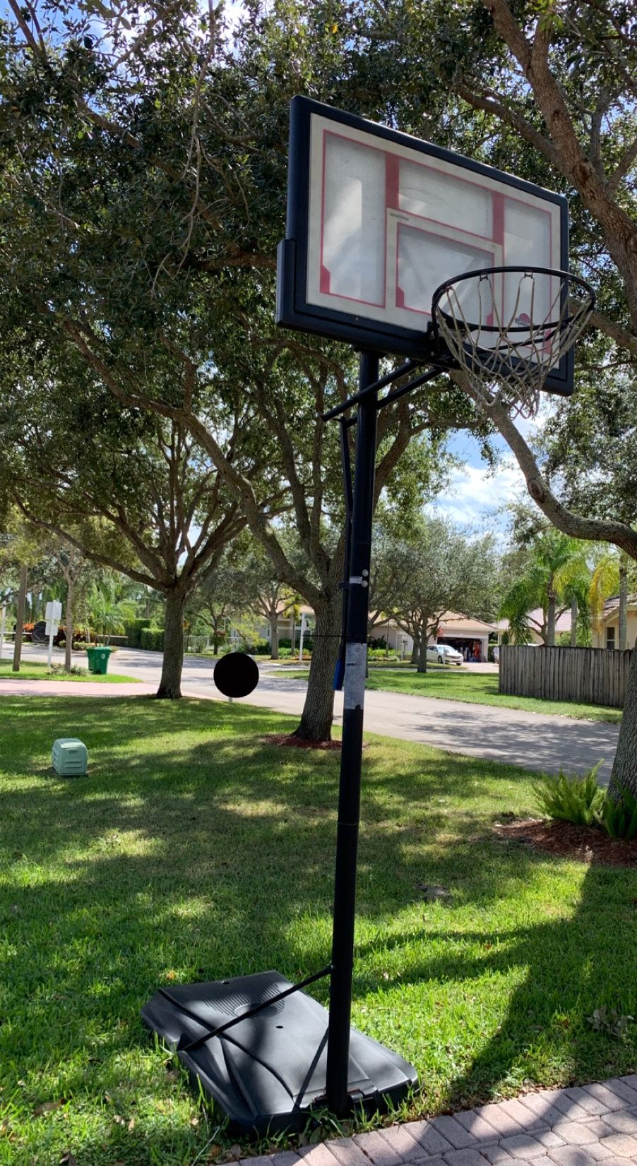 basketball hoop with adjustable height