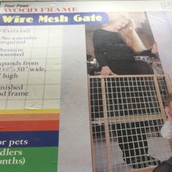 Wood Frame Wire Mesh Gate Extra Tall 32” Expands 29-1/2”-50” Wide Fence Pets Toddlers