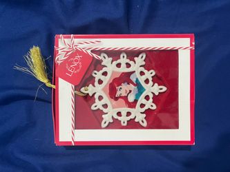 Lenox Disney Showcase Ariel Snowflake Ornament Little Mermaid Christmas NIB Box