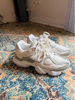 New Balance 9060 W8.5