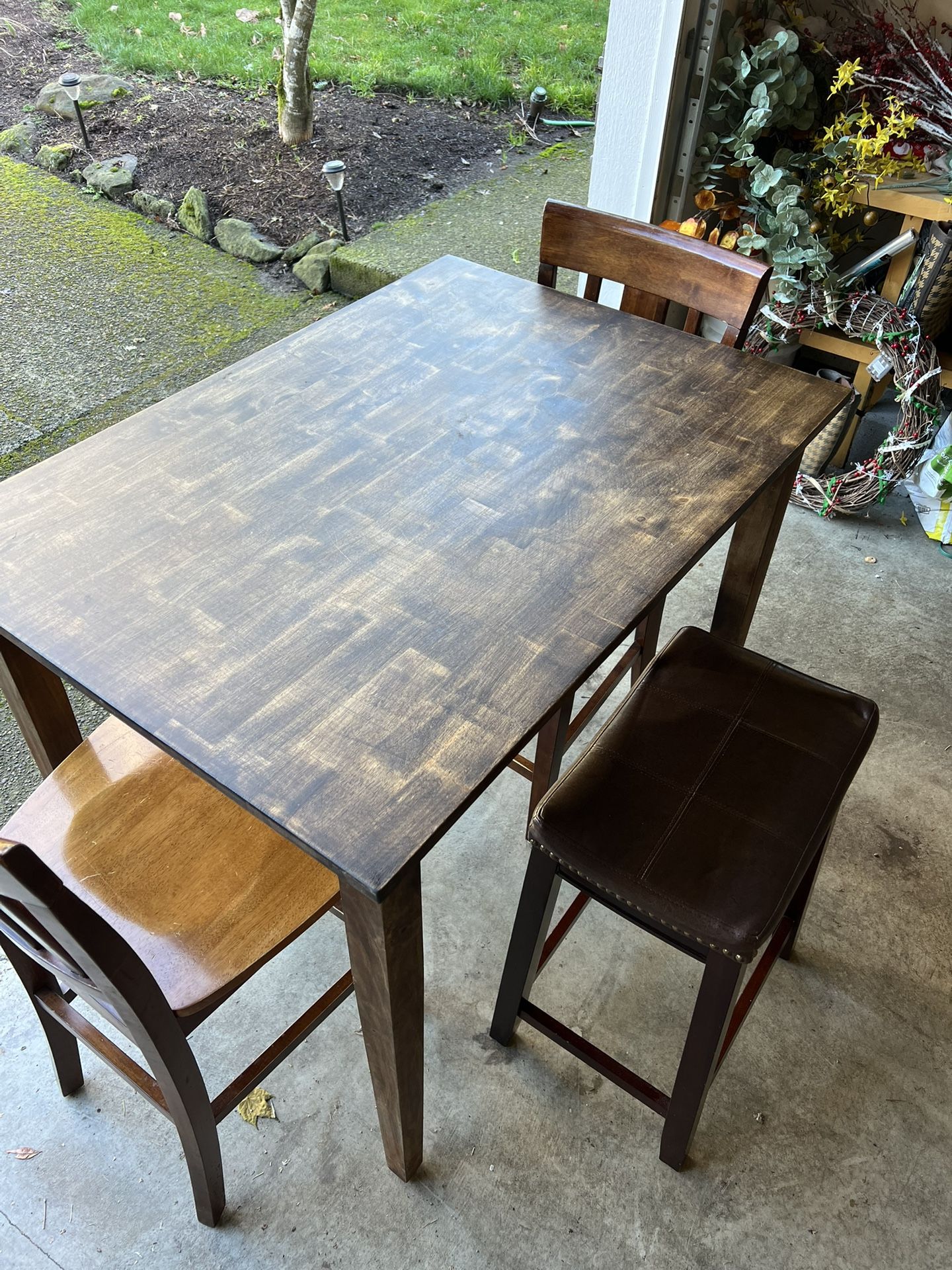 Kitchen Table With 2 Chairs And 2 Stools