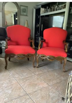 2 Decor Chairs Red Like A New