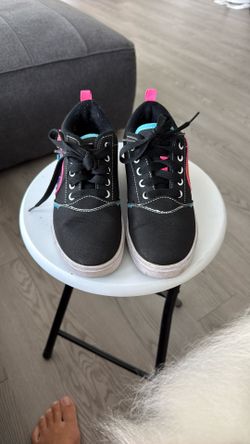 Heelys Pro 20 Skate Shoe - US 4 Youth