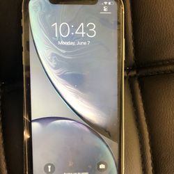iPhone XR 64 GB T-Mobile Sprint metro great condition no face ID
