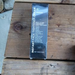 Instant Face Tightener Cream