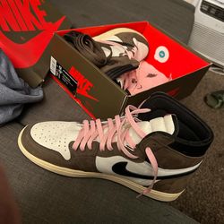 Air Jordan 1 Travis Scott