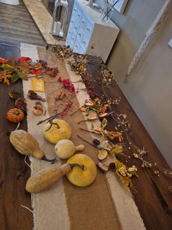 Thanksgiving FALL Decor...Stems,Wired Garland,Faux leaves, birds and decorative Guords.