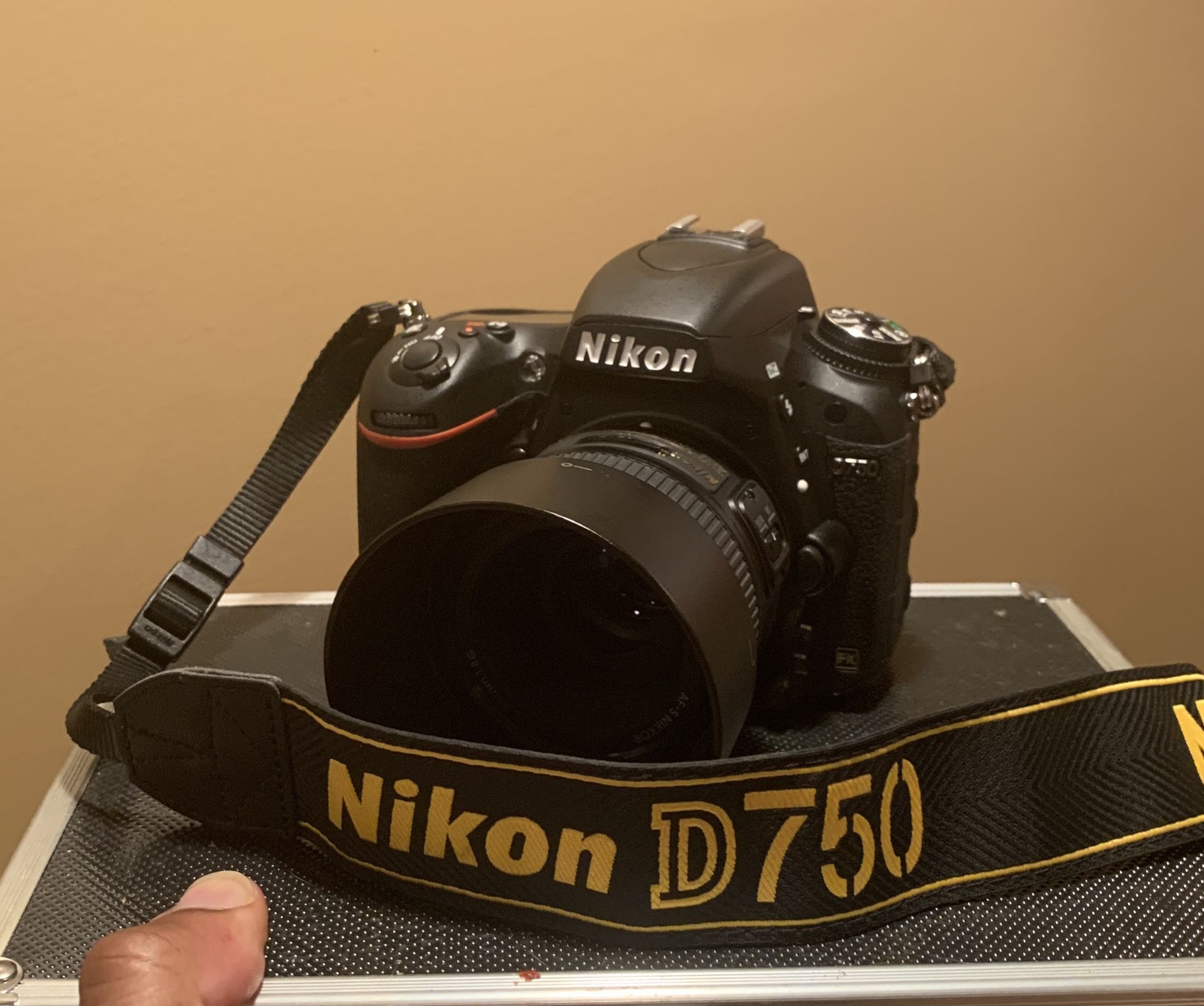 Nikon D750