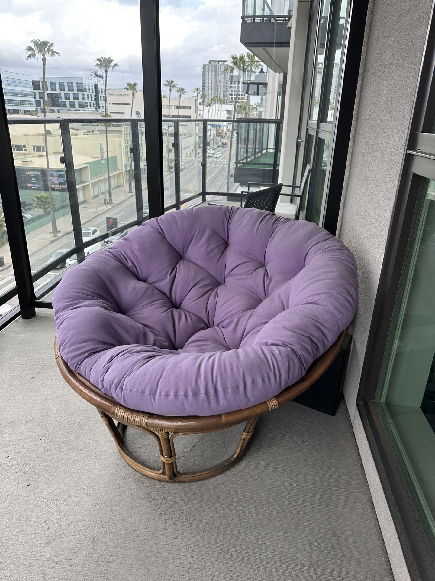 Purple Papasan Chair With Cushion