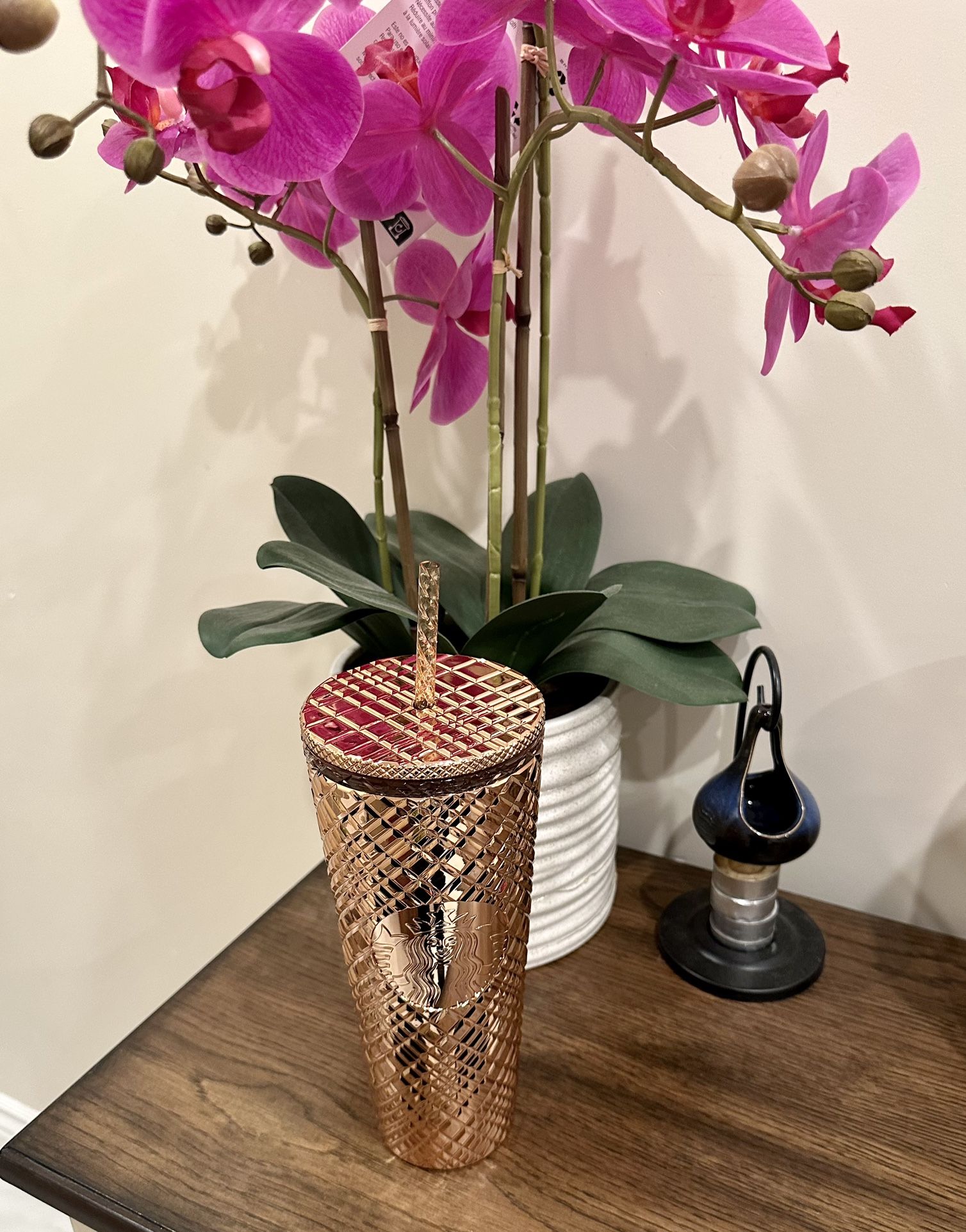 BRAND NEW W TAG STARBUCKS ROSE GOLD CHROME METALLIC VENTI TUMBLER WINTER HOLIDAY CHRISTMAS 2023