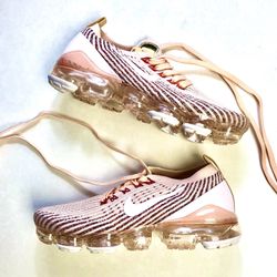 Vapormax peach sale