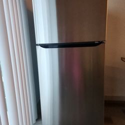 LG  Refrigerator 