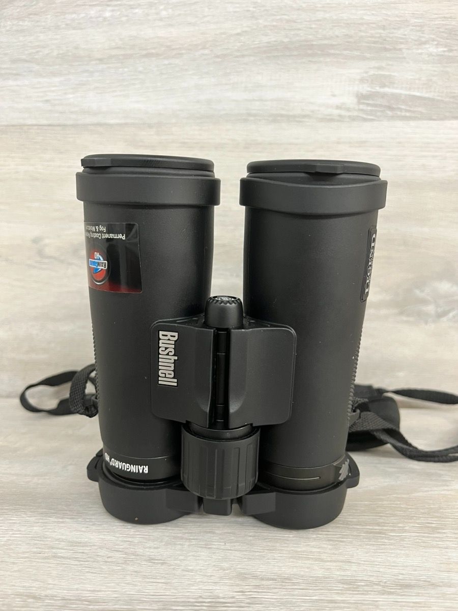 Bushnell Legend Ultra HD E Series 10x42 Binoculars w/ Case Black(PO1021121)