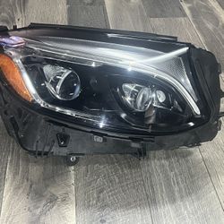 2016-2019 X253 GLC63-AMG RIGHT PASSENGER SIDE HEADLIGHT FULL LED DOUBLE PROJECTOR ADAPTIVE TYPE OEM IN GREAT WORKING CONDITIONS 
