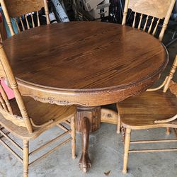 Kitchen Dining Table & Chairs