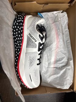 Keith Haring x Saucony NYC Guide 18