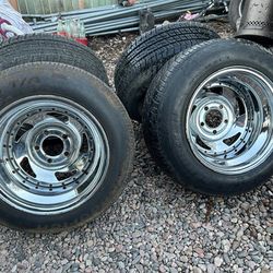 RIMS 235/60R15...5 LUGS BOLT PATTERS 5X120..5X4.75