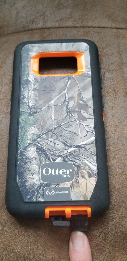 OtterBox Real Tree Camo Defender Case & Belt Clip