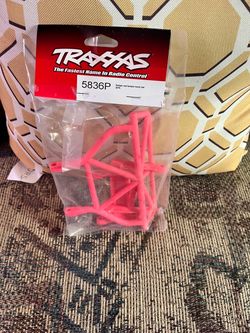 Traxxas 5836P Rear Bumper & Mount Pink