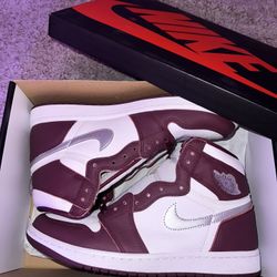 Air Jordan 1 Retro High OG “BORDEAUX”
