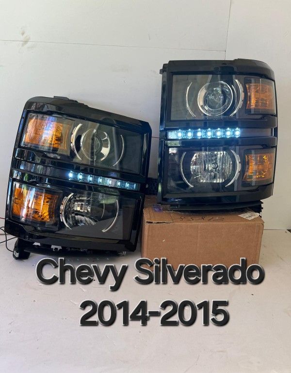 Chevy Silverado 2014-2015 Headlights