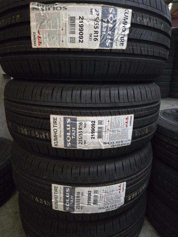 (4) 235/55r16 Kumho Tires 235 55 16 Inch