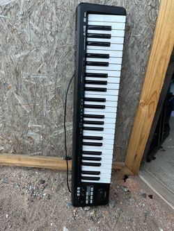 Roland A-49 MIDI Keyboard
