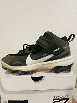 Nike Trout Baseball Cleat Size 5