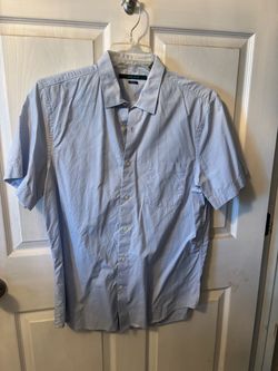 Men’s shirts size LARGE