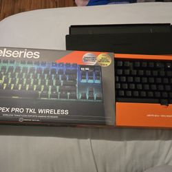 Wireless Gaming Keyboard