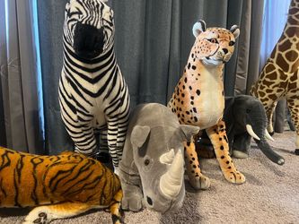 Large Safari Animal Stuffed Plush Toy Set