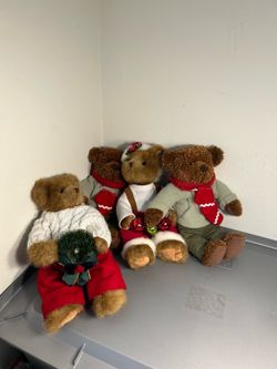 Christmas Teddy Bear Plush Bundle Holiday Bears Stuffed Animals Lot of 4