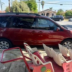 2004 Toyota Sienna
